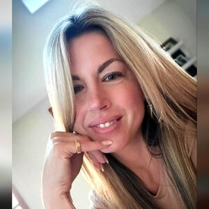 Meet your Posher, Lindsey